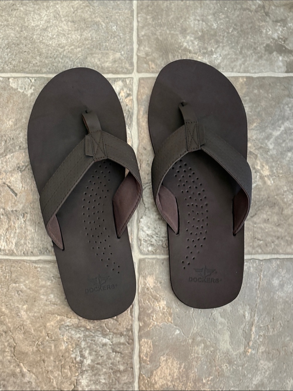Dockers Men's Comfort Flip-Flops